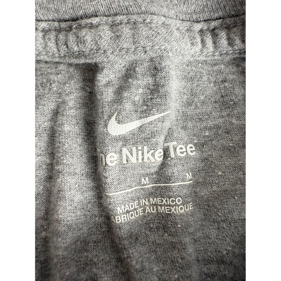Nike Dri-FIT Gray T-Shirt Soccer Graphic Tee Women's Medium Athletic Top & Pants - Picture 9 of 16